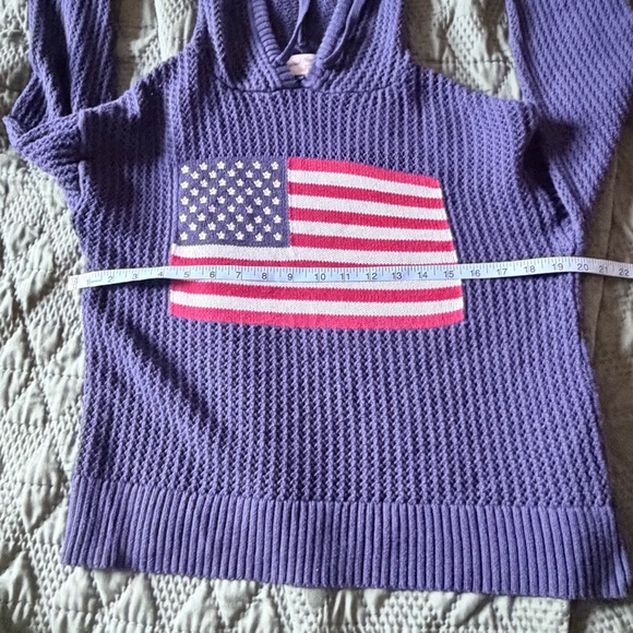 Universal Thread Navy Hoodie with Flag Design - Picture 4 of 5